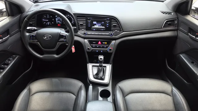 Hyundai Elantra (Avante)