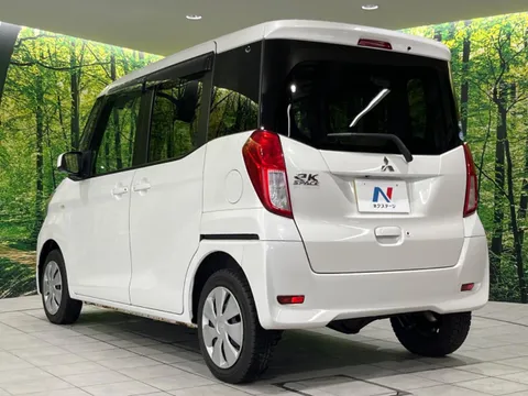 Mitsubishi eK Space