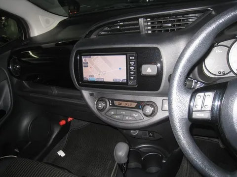 Toyota Yaris (Vitz)