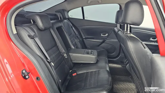 Renault SM3