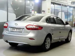 Renault SM3