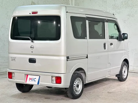 Nissan Clipper