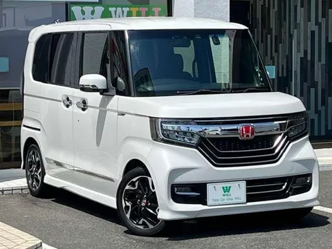 Honda N-BOX Custom