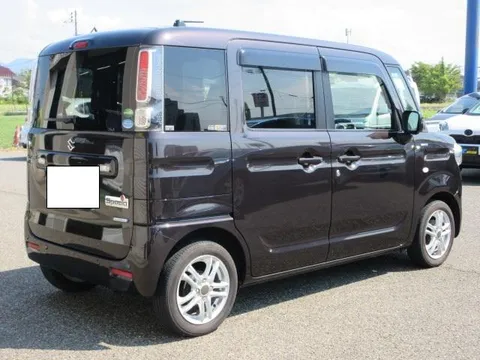 Suzuki Spacia