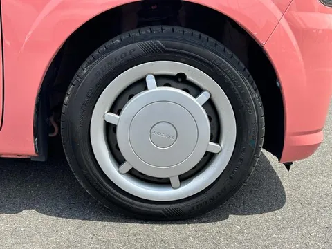 Daihatsu Mira Tocot
