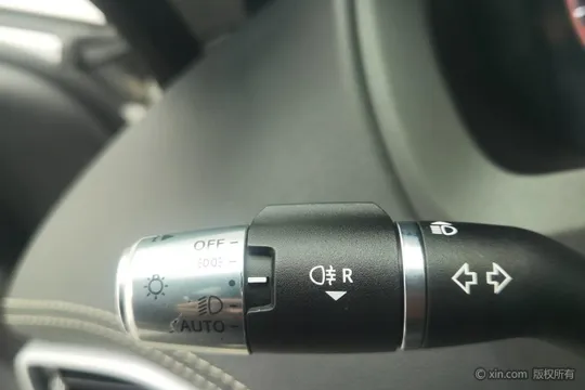 Jaguar XEL
