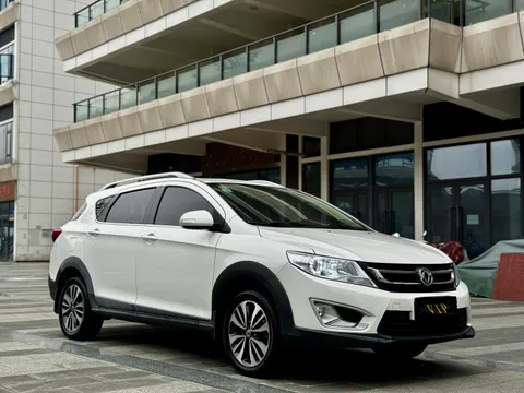 Dongfeng AX3