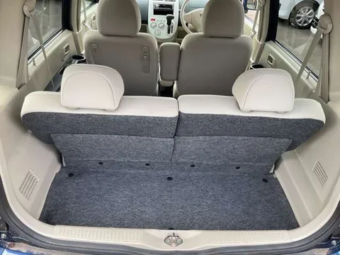 Nissan Otti