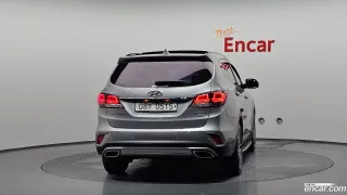 Hyundai Grand Santa Fe (Maxcruz)