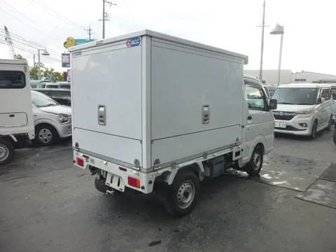 Nissan Clipper Truck