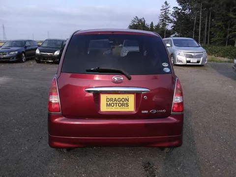Daihatsu Mira Gino