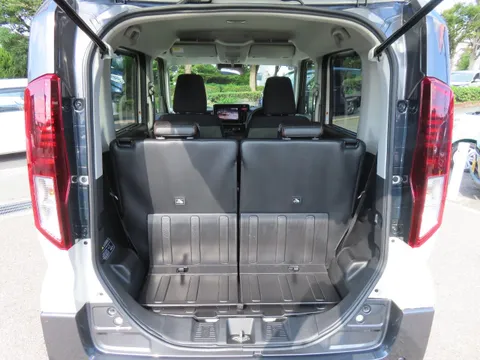 Suzuki Spacia Gear