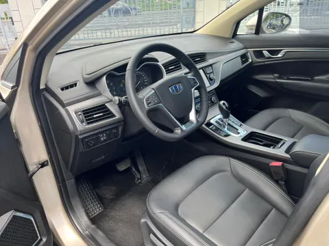 Geely Emgrand GS