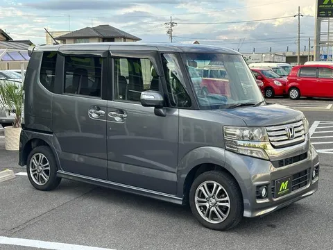 Honda N-BOX Plus Custom