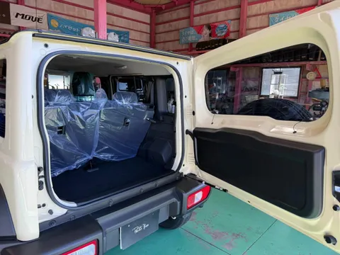 Suzuki Jimny Nomade