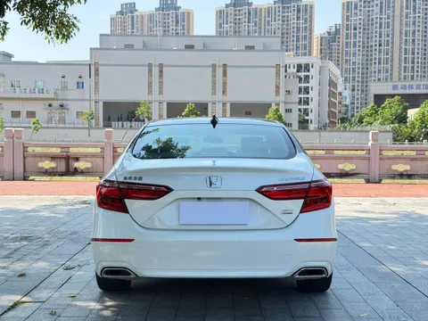 Honda Inspire