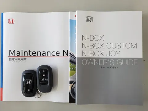 Honda N-BOX Custom