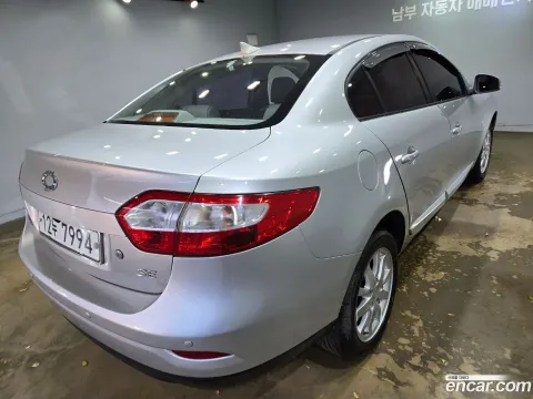 Renault SM3