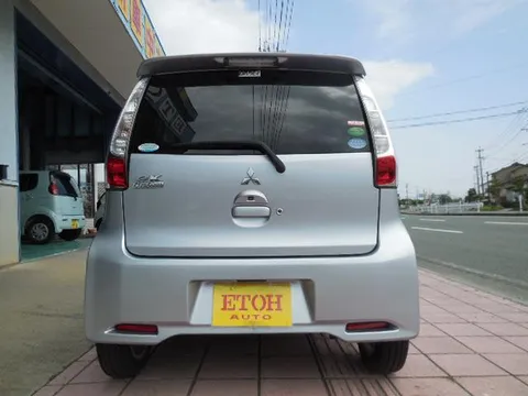 Mitsubishi eK Custom