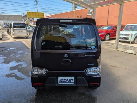 Suzuki Wagon R Stingray