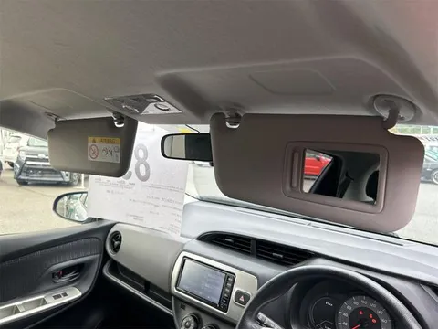 Toyota Yaris (Vitz)