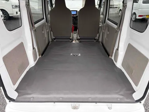 Nissan Clipper