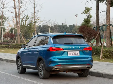 Roewe RX5