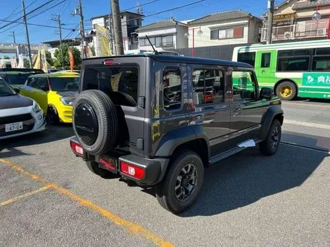 Suzuki Jimny Nomade