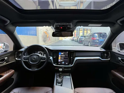 Volvo S60