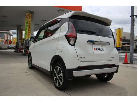 Mitsubishi eK X