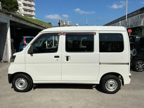 Daihatsu Hijet Cargo