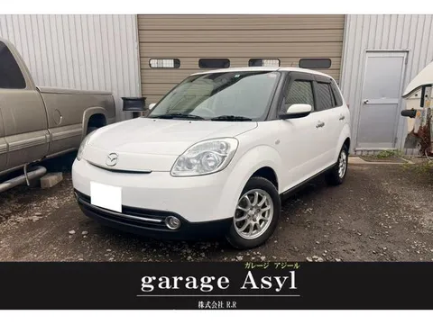 Mazda Verisa