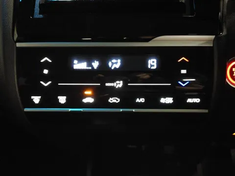 Honda Jazz (Fit)
