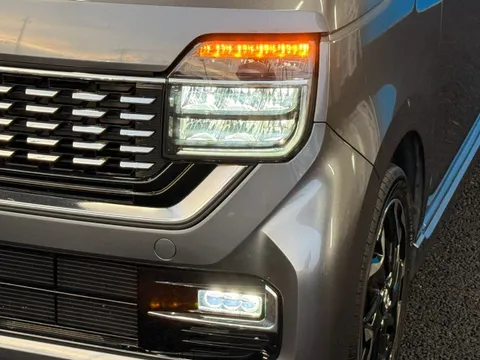Honda N-WGN Custom