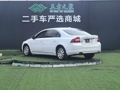 Volvo S80L