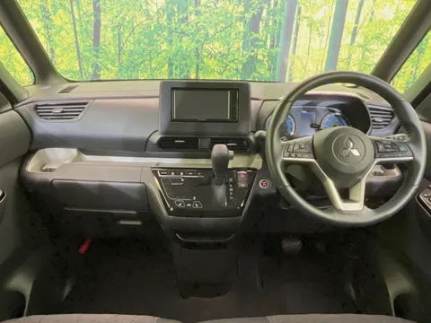 Mitsubishi Delica Mini