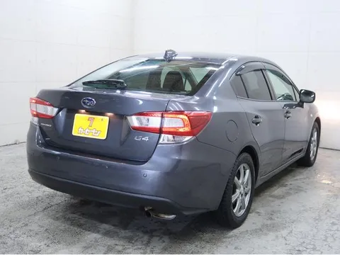 Subaru Impreza G4