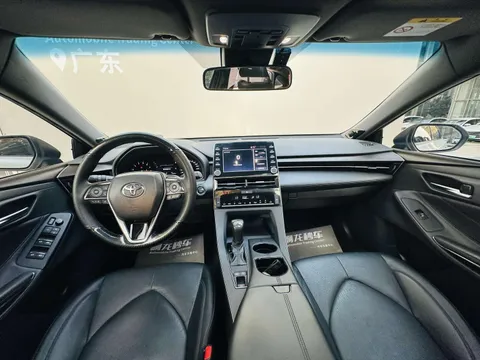 Toyota Avalon