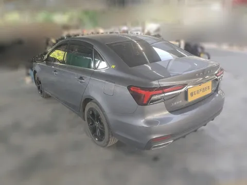 Roewe i6