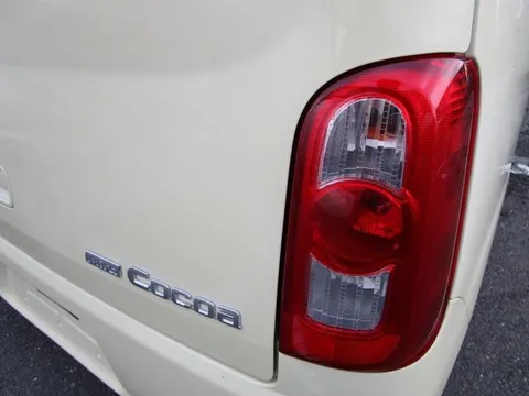 Daihatsu Mira Cocoa