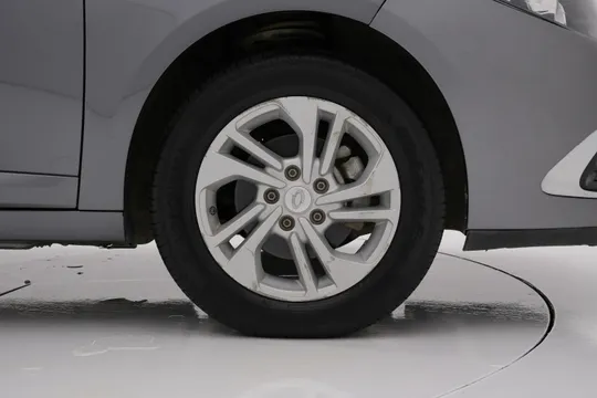 Renault SM3