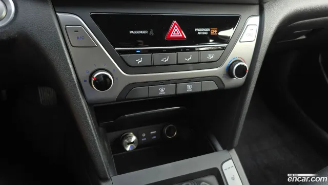 Hyundai Elantra (Avante)