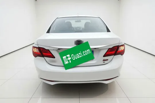 BYD F3