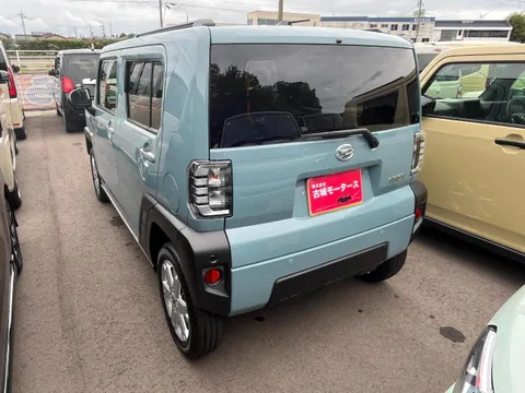 Daihatsu Taft