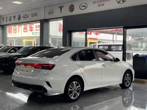 Kia Cerato (K3)