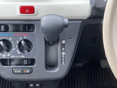 Daihatsu Mira Tocot