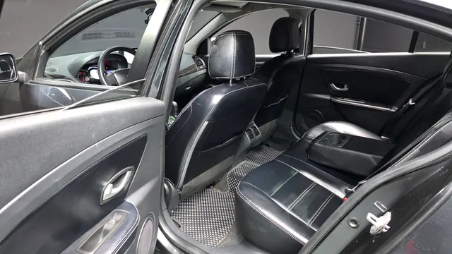 Renault SM3