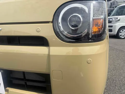 Daihatsu Mira Tocot