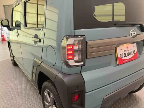 Daihatsu Taft