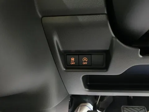 Suzuki Spacia